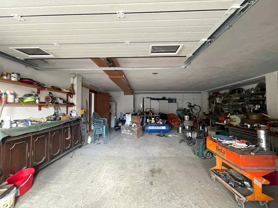 Immagine 36 di Villa in vendita  a Beverino