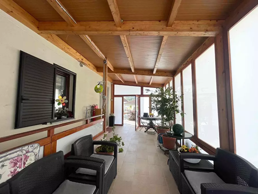 Immagine 11 di Villa in vendita  a Beverino