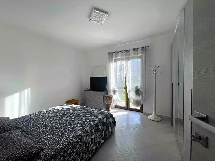 Immagine 21 di Villa in vendita  a Beverino