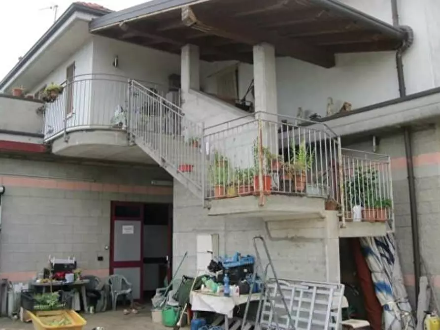 Immagine 2 di Appartamento in vendita  a Desio