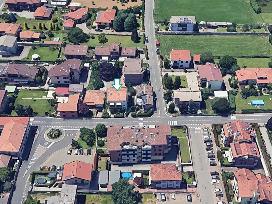 Immagine 2 di Appartamento in vendita  a Ceriano Laghetto