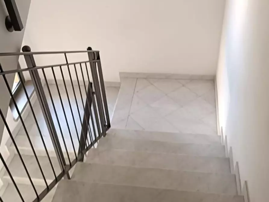 Immagine 17 di Appartamento in vendita  a Cascina