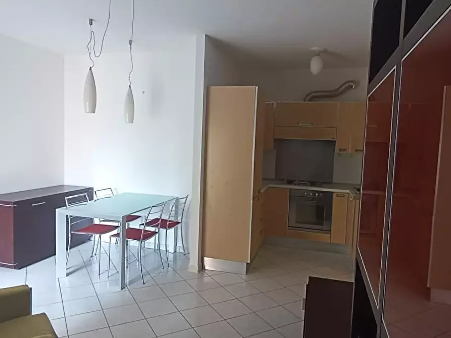 Immagine 9 di Appartamento in vendita  a Cascina