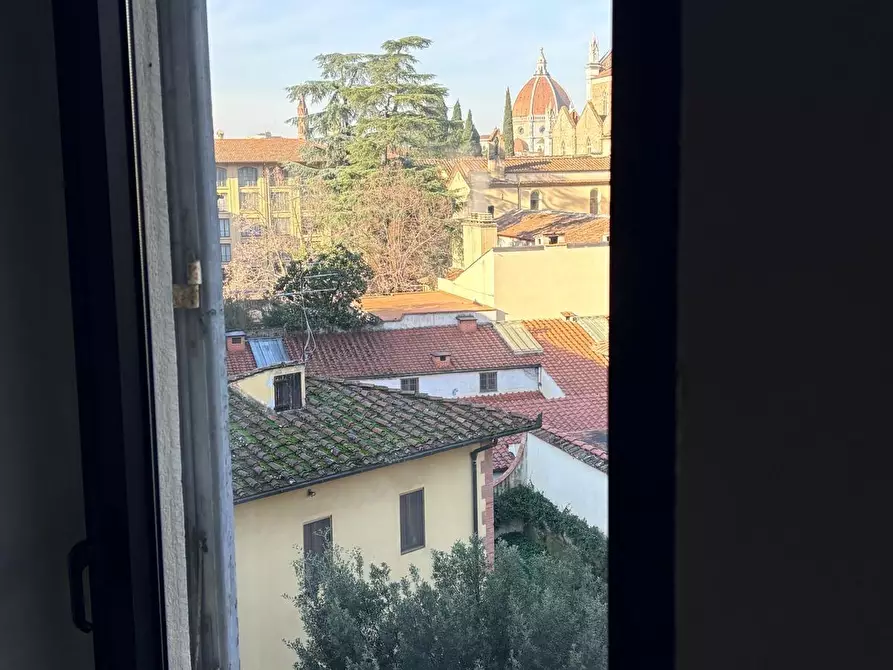Immagine 31 di Appartamento in vendita  a Firenze