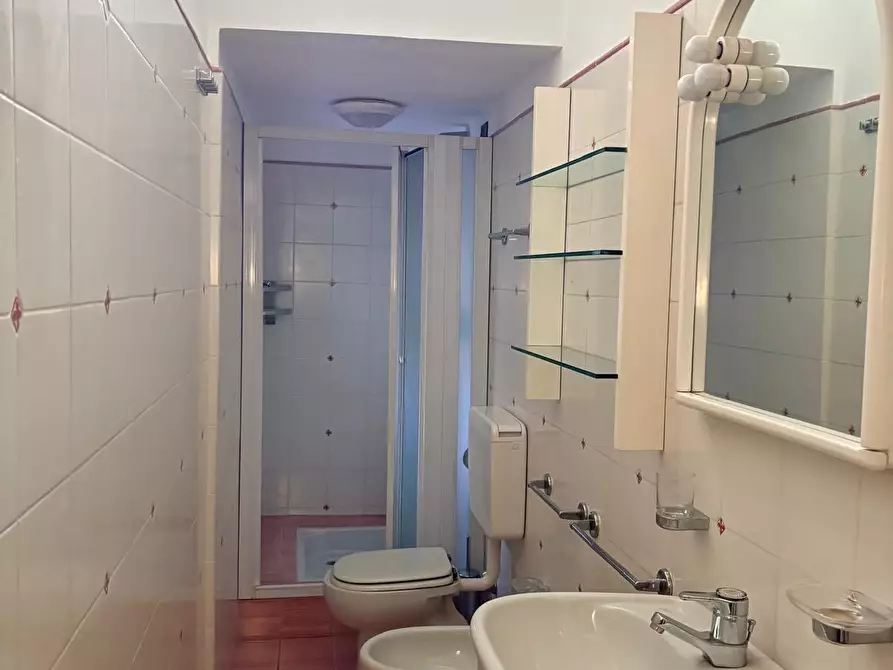 Immagine 32 di Appartamento in vendita  a Firenze