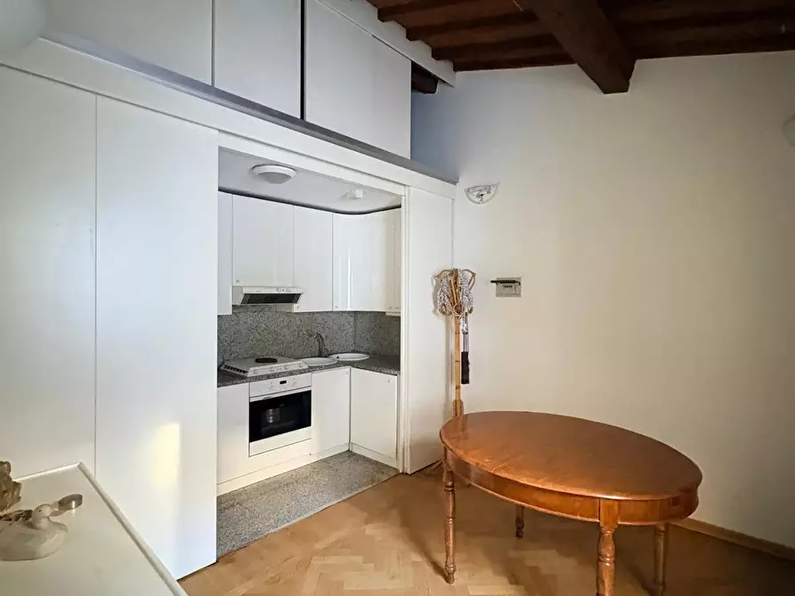 Immagine 22 di Appartamento in vendita  a Firenze