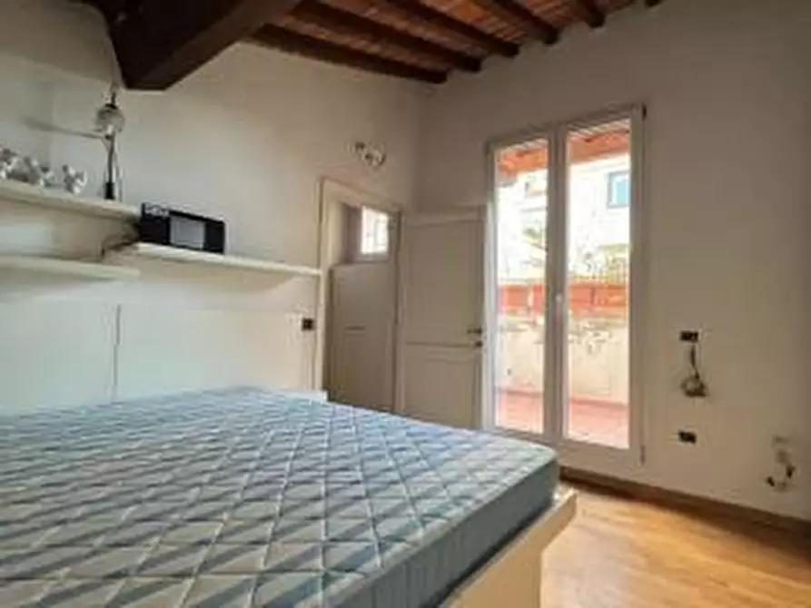 Immagine 8 di Appartamento in vendita  a Firenze