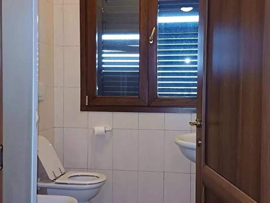 Immagine 17 di Appartamento in vendita  a Castelfranco Di Sotto