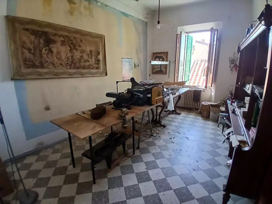 Immagine 11 di Terratetto in vendita  a Vecchiano