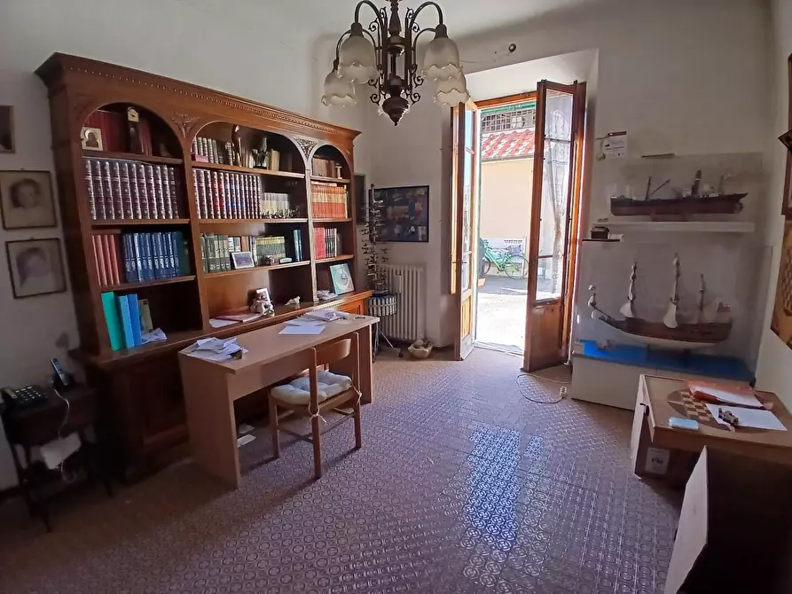 Immagine 1 di Terratetto in vendita  a Vecchiano