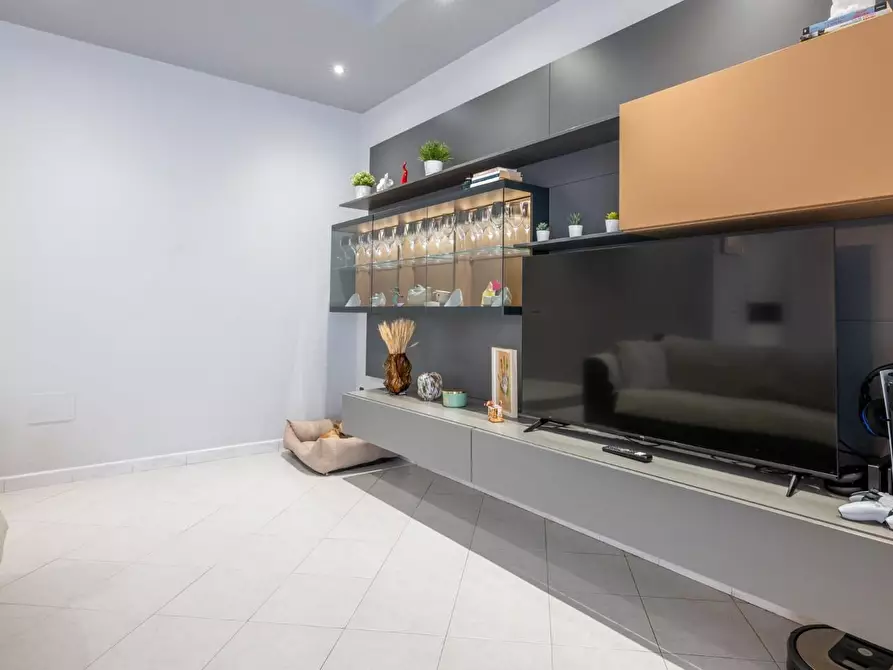 Immagine 9 di Appartamento in vendita  a Cascina