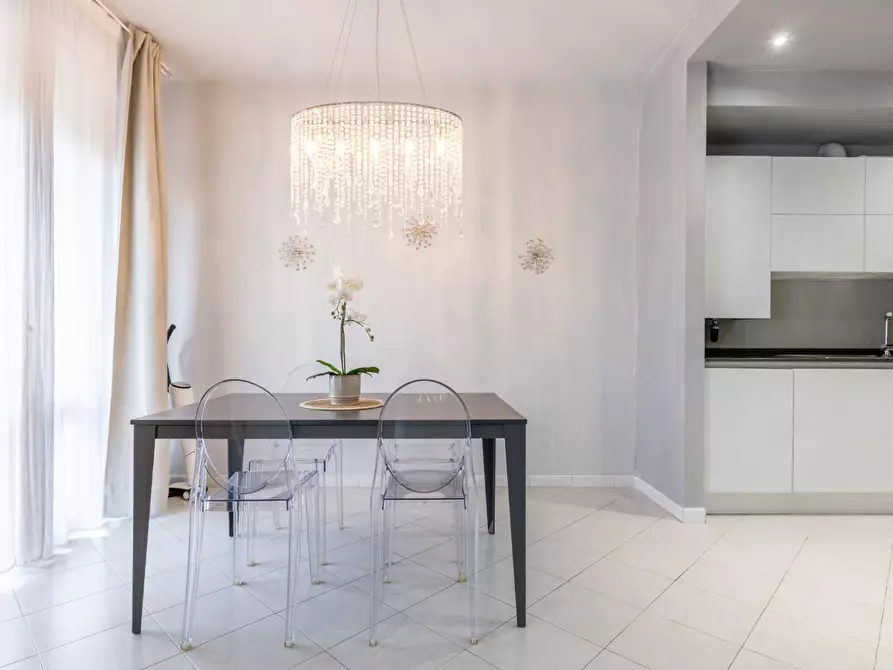 Immagine 13 di Appartamento in vendita  a Cascina