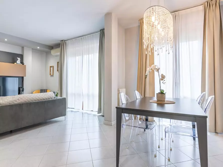 Immagine 16 di Appartamento in vendita  a Cascina