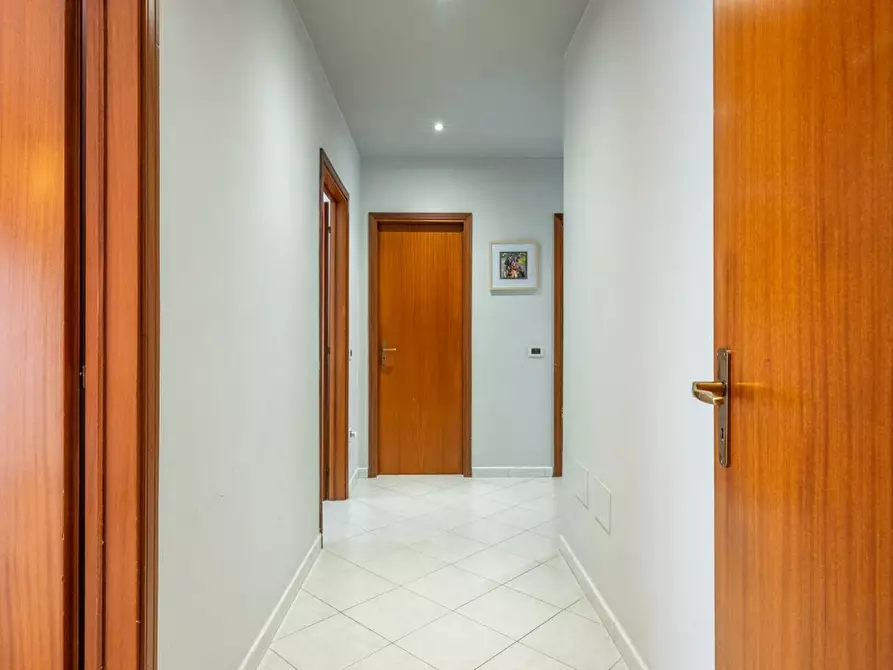 Immagine 23 di Appartamento in vendita  a Cascina