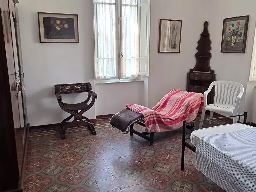 Immagine 10 di Appartamento in affitto  a Carrara