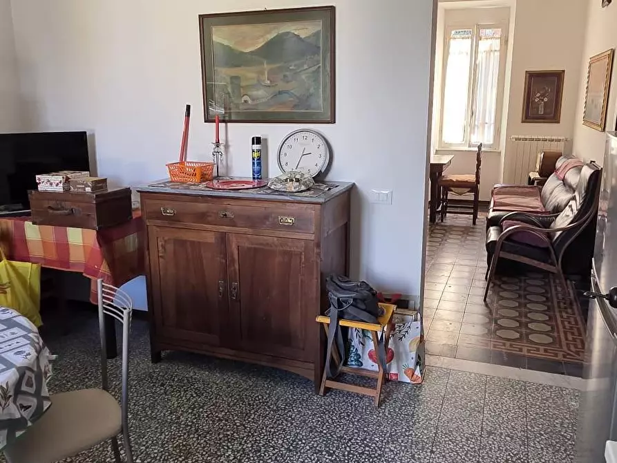 Immagine 6 di Appartamento in affitto  a Carrara