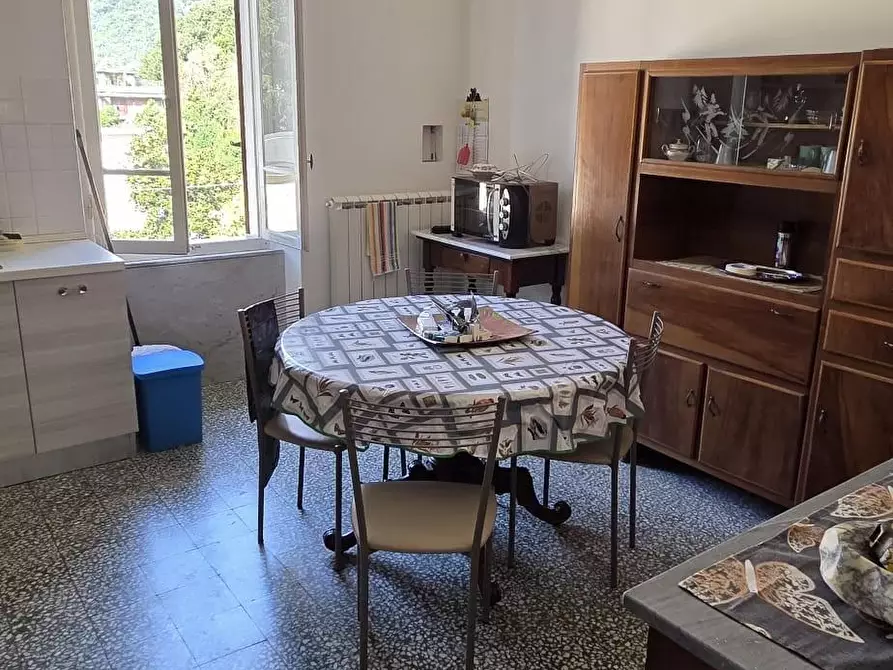 Immagine 2 di Appartamento in affitto  a Carrara