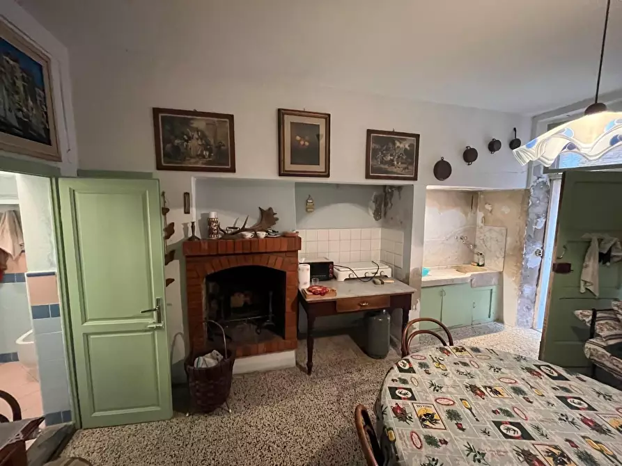 Immagine 5 di Immobile di prestigio in vendita  a Palaia