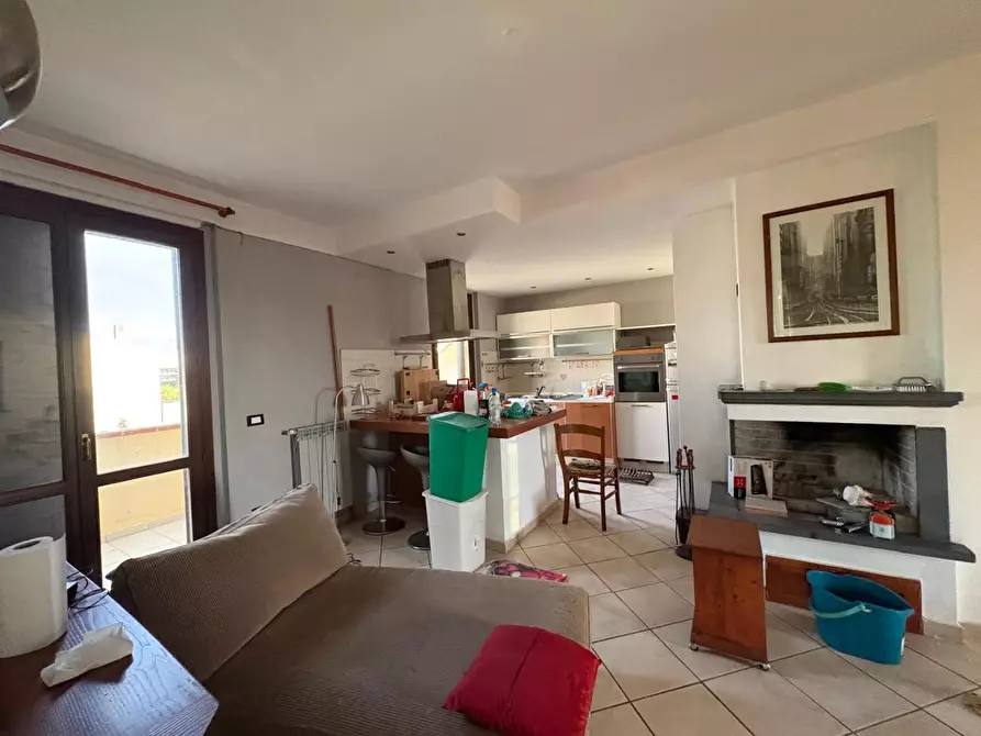 Immagine 4 di Appartamento in vendita  a Cascina