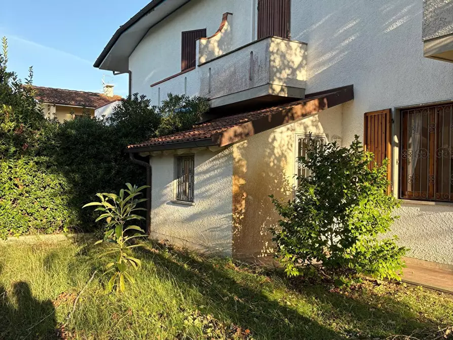 Immagine 4 di Casa bifamiliare in vendita  a Forte Dei Marmi