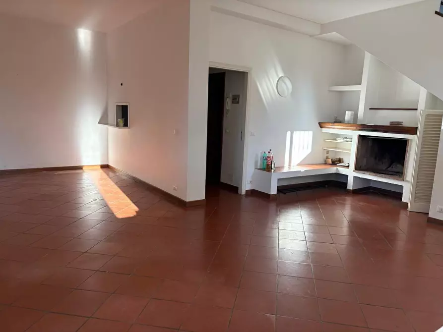 Immagine 12 di Casa bifamiliare in vendita  a Forte Dei Marmi