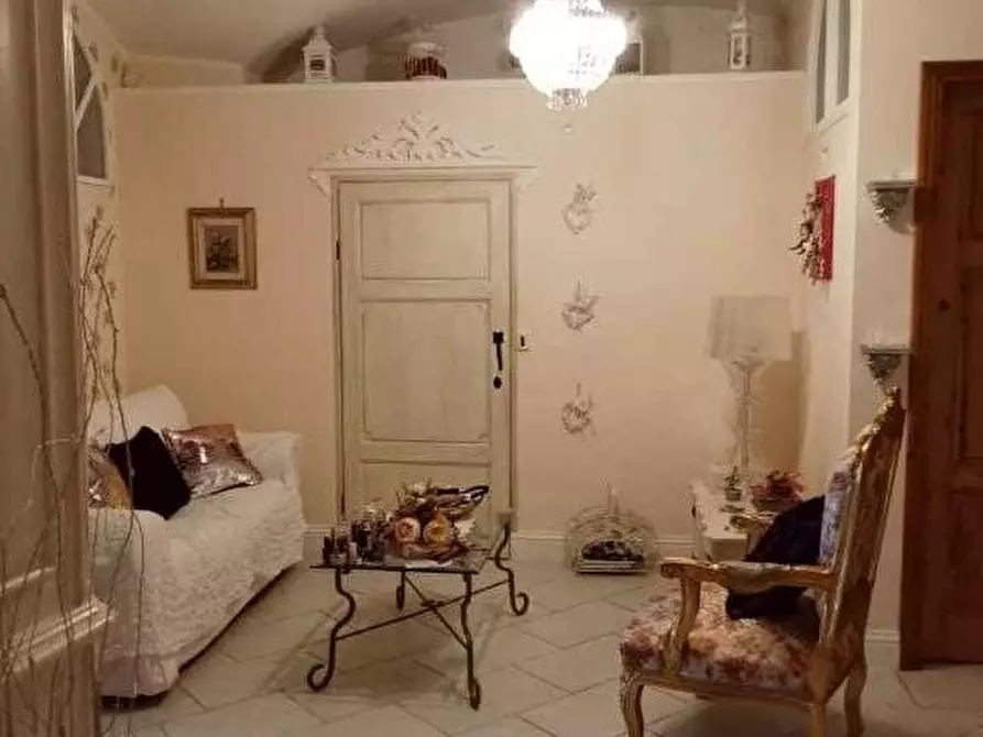 Immagine 5 di Appartamento in vendita  a Montopoli In Val D'arno