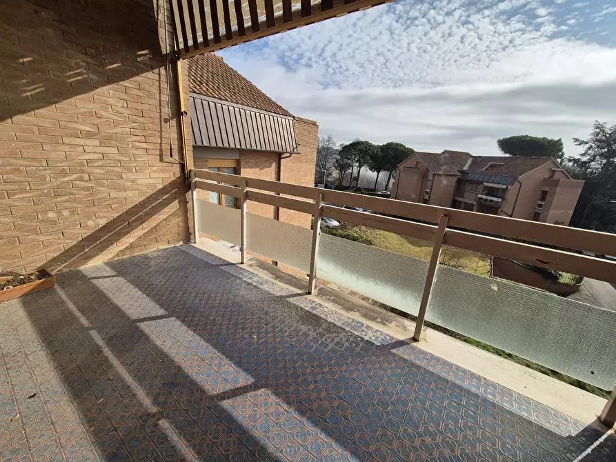 Immagine 19 di Appartamento in vendita  a Siena