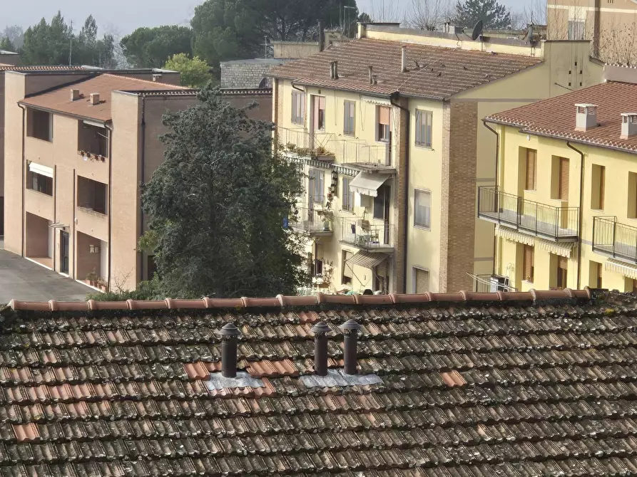 Immagine 6 di Appartamento in vendita  a Siena