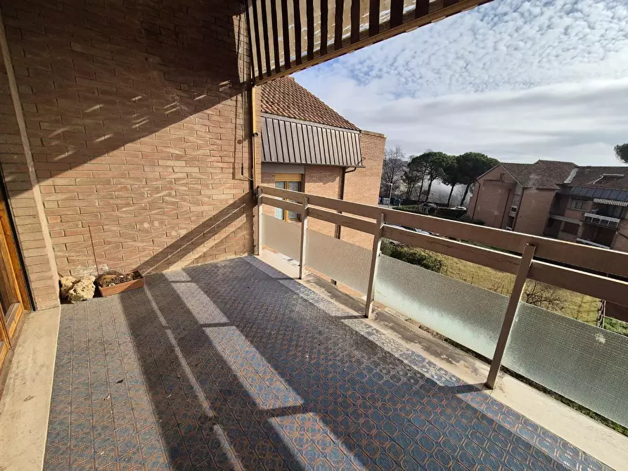 Immagine 18 di Appartamento in vendita  a Siena