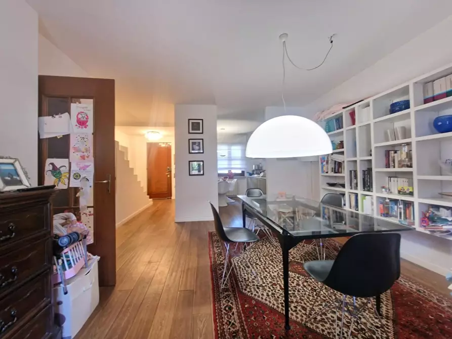 Immagine 4 di Villetta a schiera in vendita  a Carrara