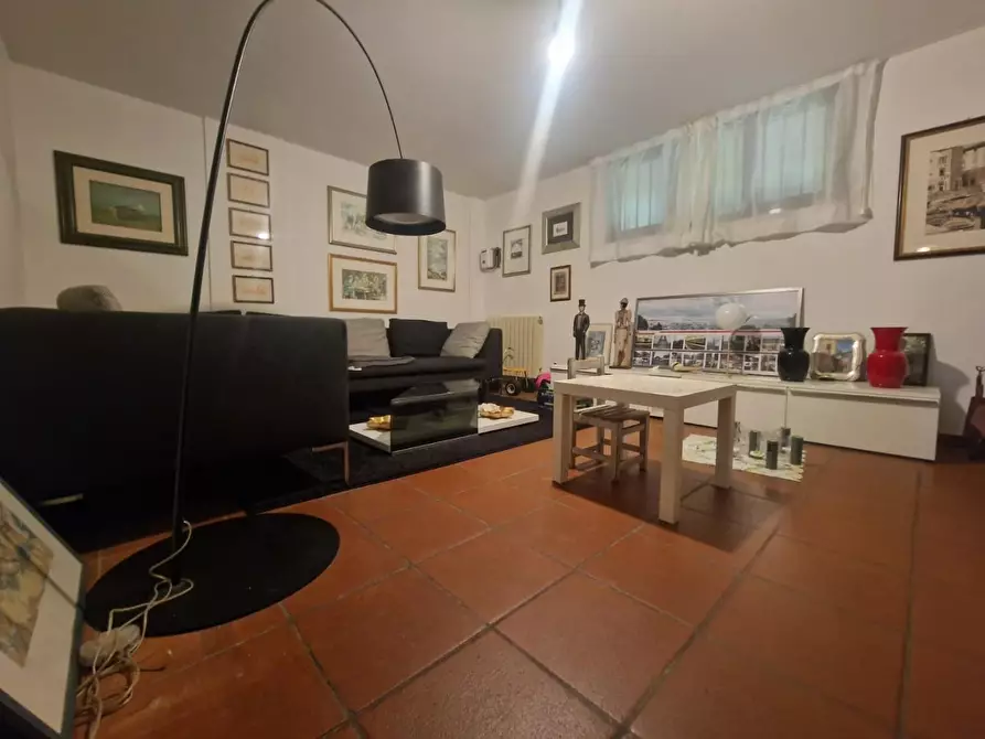 Immagine 23 di Villetta a schiera in vendita  a Carrara