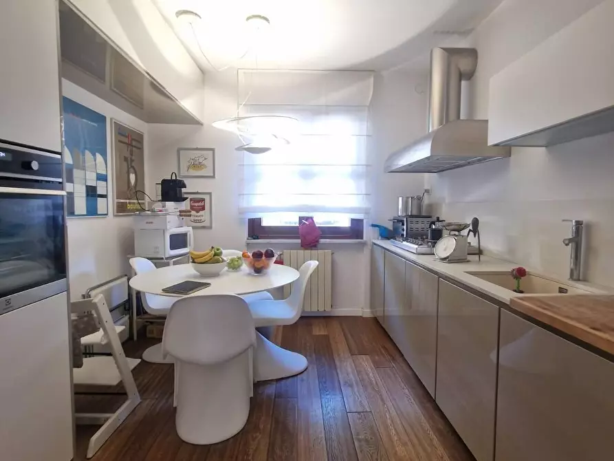 Immagine 3 di Villetta a schiera in vendita  a Carrara