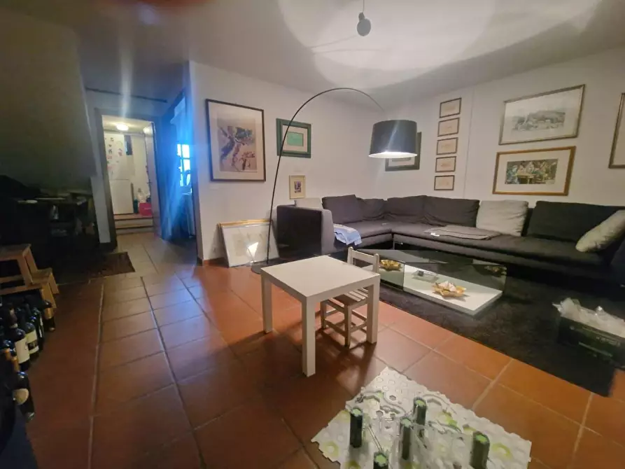 Immagine 22 di Villetta a schiera in vendita  a Carrara