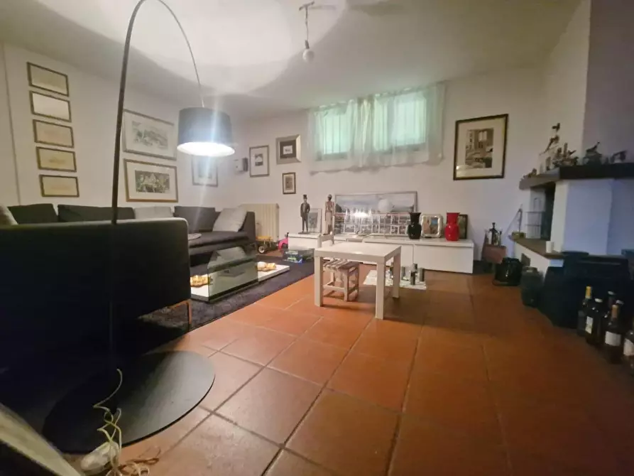 Immagine 20 di Villetta a schiera in vendita  a Carrara