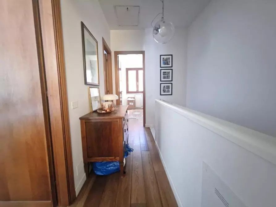 Immagine 11 di Villetta a schiera in vendita  a Carrara