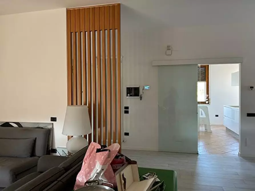 Immagine 31 di Mansarda in affitto  a Empoli