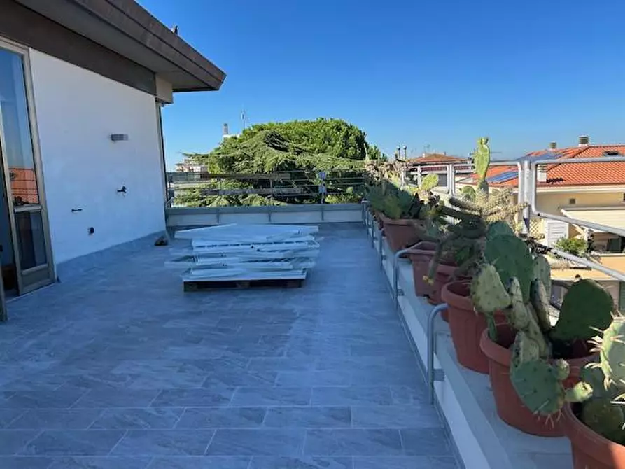 Immagine 2 di Mansarda in affitto  a Empoli