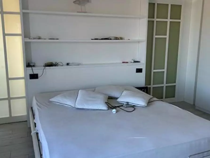 Immagine 6 di Mansarda in affitto  a Empoli