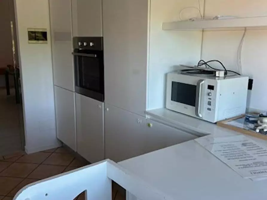 Immagine 27 di Mansarda in affitto  a Empoli