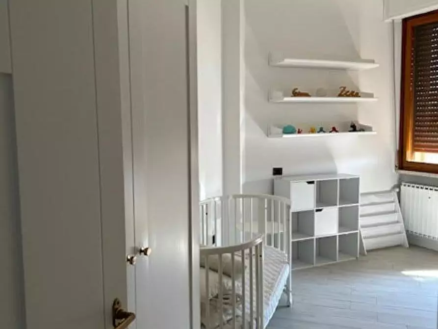 Immagine 21 di Mansarda in affitto  a Empoli