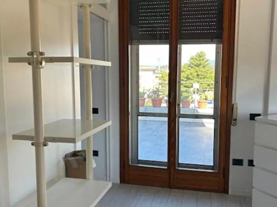 Immagine 5 di Mansarda in affitto  a Empoli