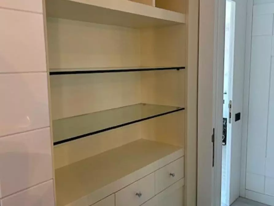 Immagine 19 di Mansarda in affitto  a Empoli