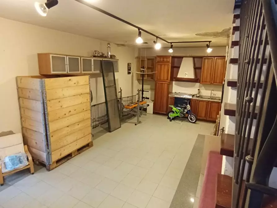 Immagine 19 di Appartamento in vendita  a Cascina