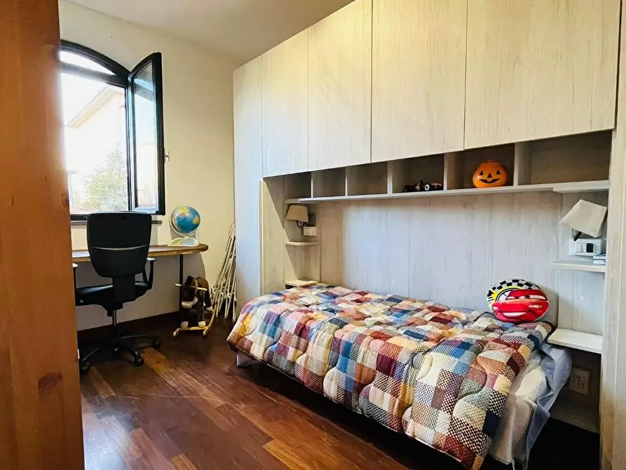 Immagine 39 di Appartamento in vendita  a Cascina