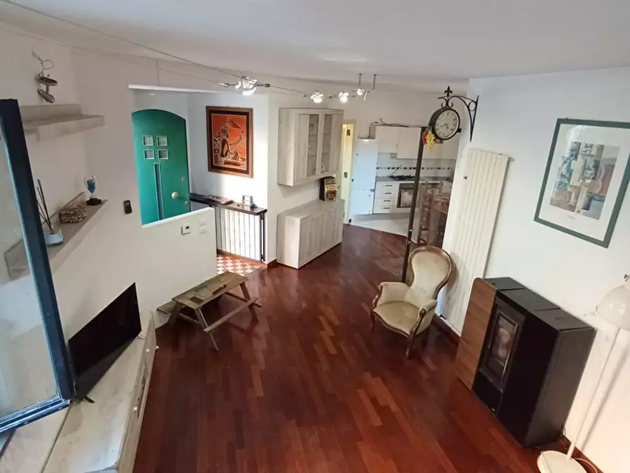 Immagine 6 di Appartamento in vendita  a Cascina