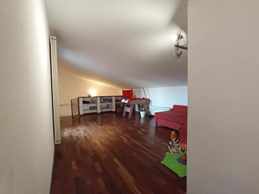 Immagine 26 di Appartamento in vendita  a Cascina