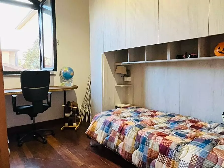 Immagine 37 di Appartamento in vendita  a Cascina