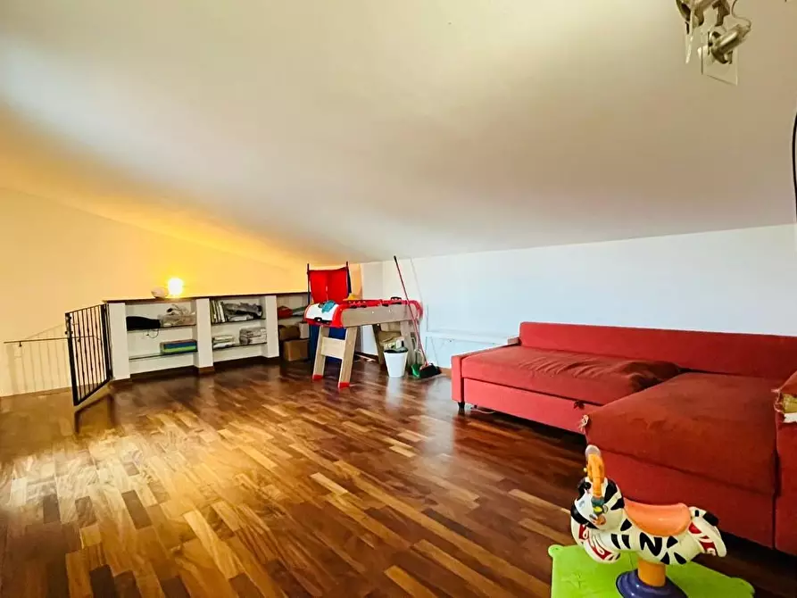 Immagine 48 di Appartamento in vendita  a Cascina