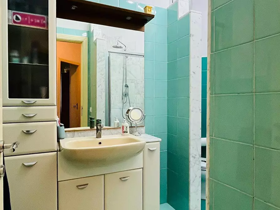 Immagine 43 di Appartamento in vendita  a Cascina