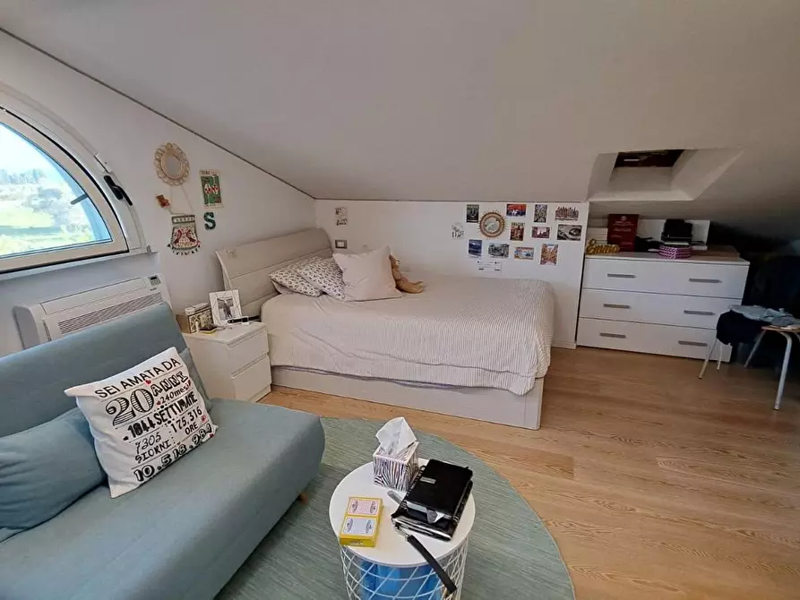 Immagine 21 di Villa in vendita  a Cecina